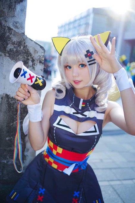 三種版本的月月💛❤💙
Photo @lrs80201
#輝夜月 #cosplay 