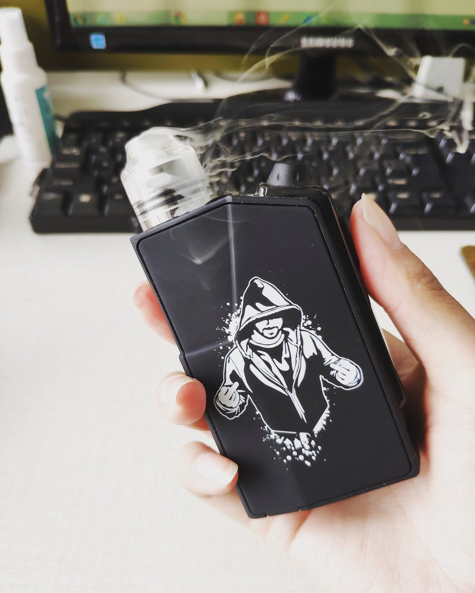 KarenOumier's tweet photo. 🙋Morning, start a good day with my setup☑️💨💨
#waspnano #flashmod #oumiervape #vapelife #vapecloud #cloudchasing #vapecommunity #vapedaily #vapecheck #vapenation #vapeus #vapeuk #vapes #vapestagram #vapetricks #vapefamily #vapejapan https://t.co/q51eZUqlnc