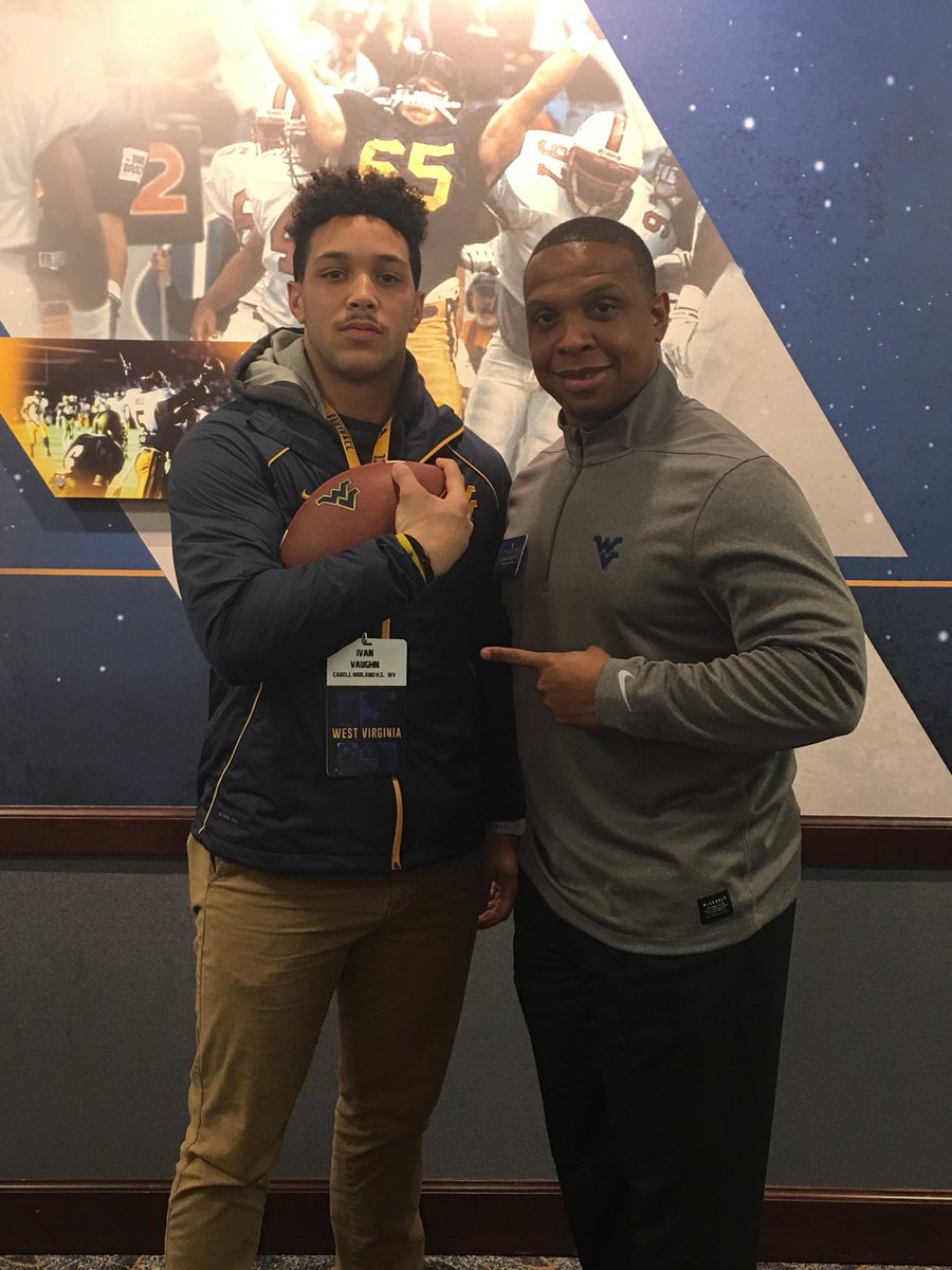 ivan_vaughn11's tweet photo. Thank you @CoachChadScott , @NealBrown_WVU , &amp; @WVUfootball  for the great visit today! https://t.co/ddRQFNPfr0