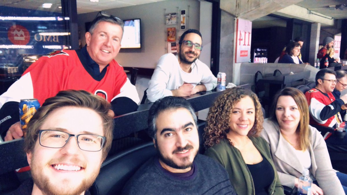 AngelaLapensee's tweet photo. Great night out with the sales team from 10th Line &amp; Innes and Beechwood! #gosensgo! https://t.co/PsIOHyguPS
