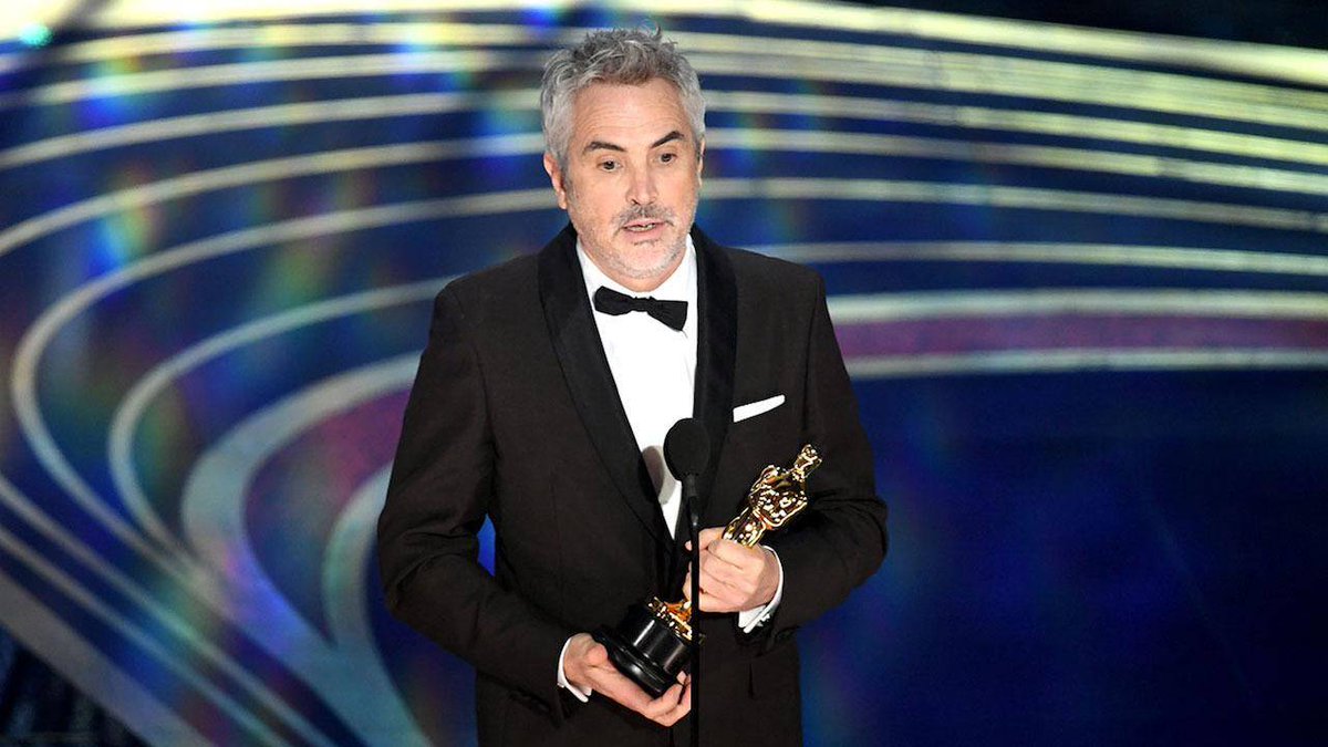 HoyMismoTSI's tweet photo. #HoyMismo Alfonso Cuarón gana el #Oscars como Mejor Director por su trabajo en #Roma. En vivo por la señal de @TelecadenaHon https://t.co/pYQFeaDPk6