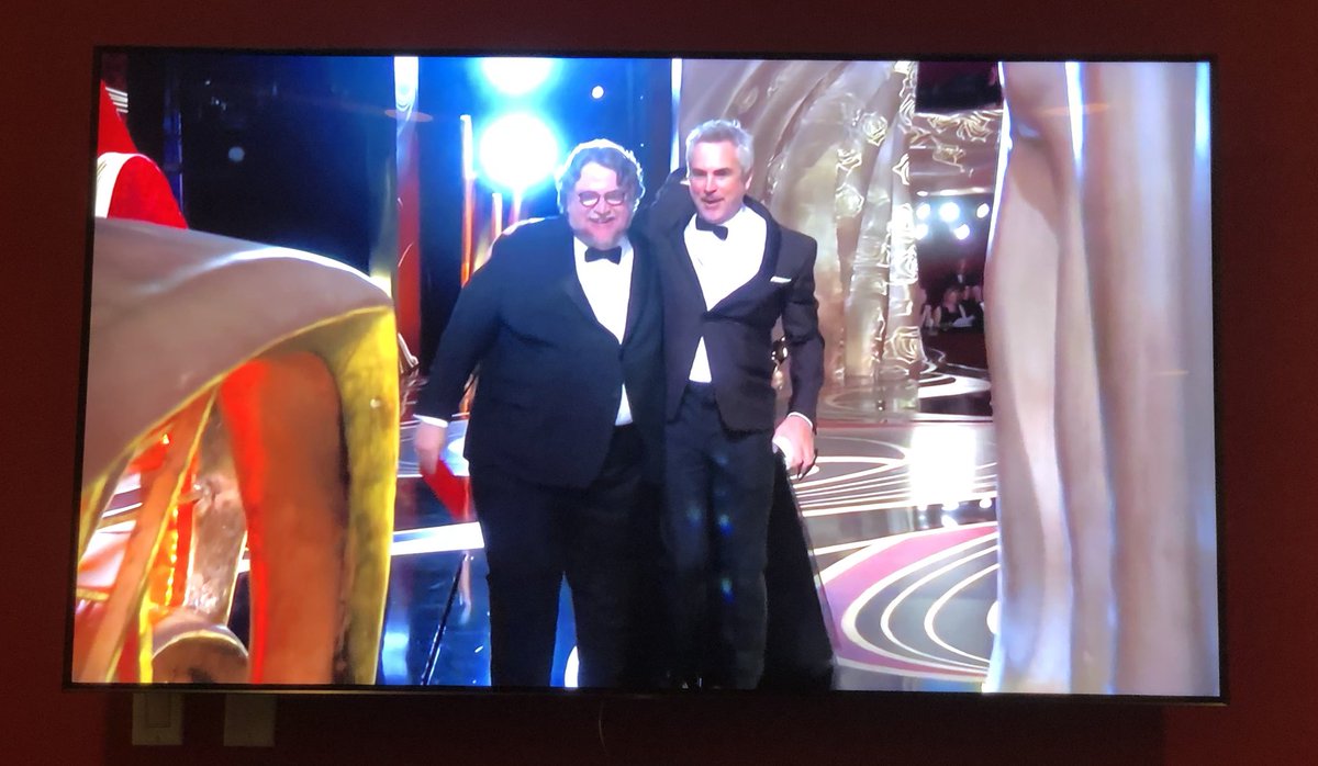 mexopolis's tweet image. VIVA MEXICO, CUARONES!!!