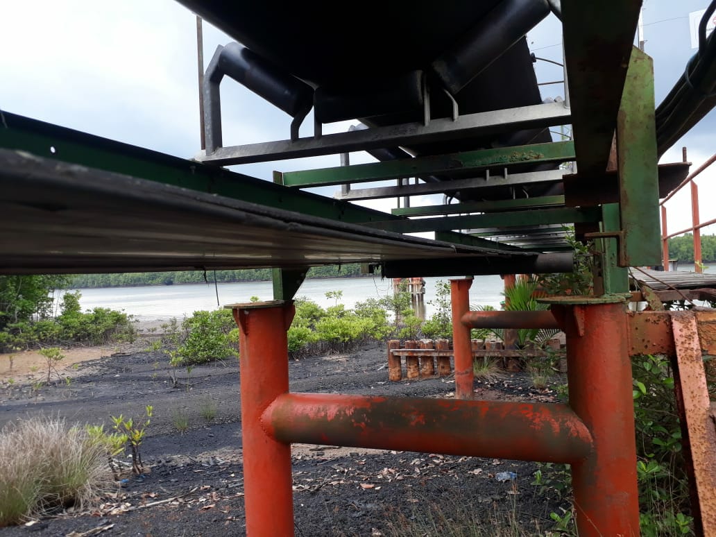 IndonesiaScrap's tweet photo. scrap kutai 100,000ton https://t.co/1LmU9lZkQF
