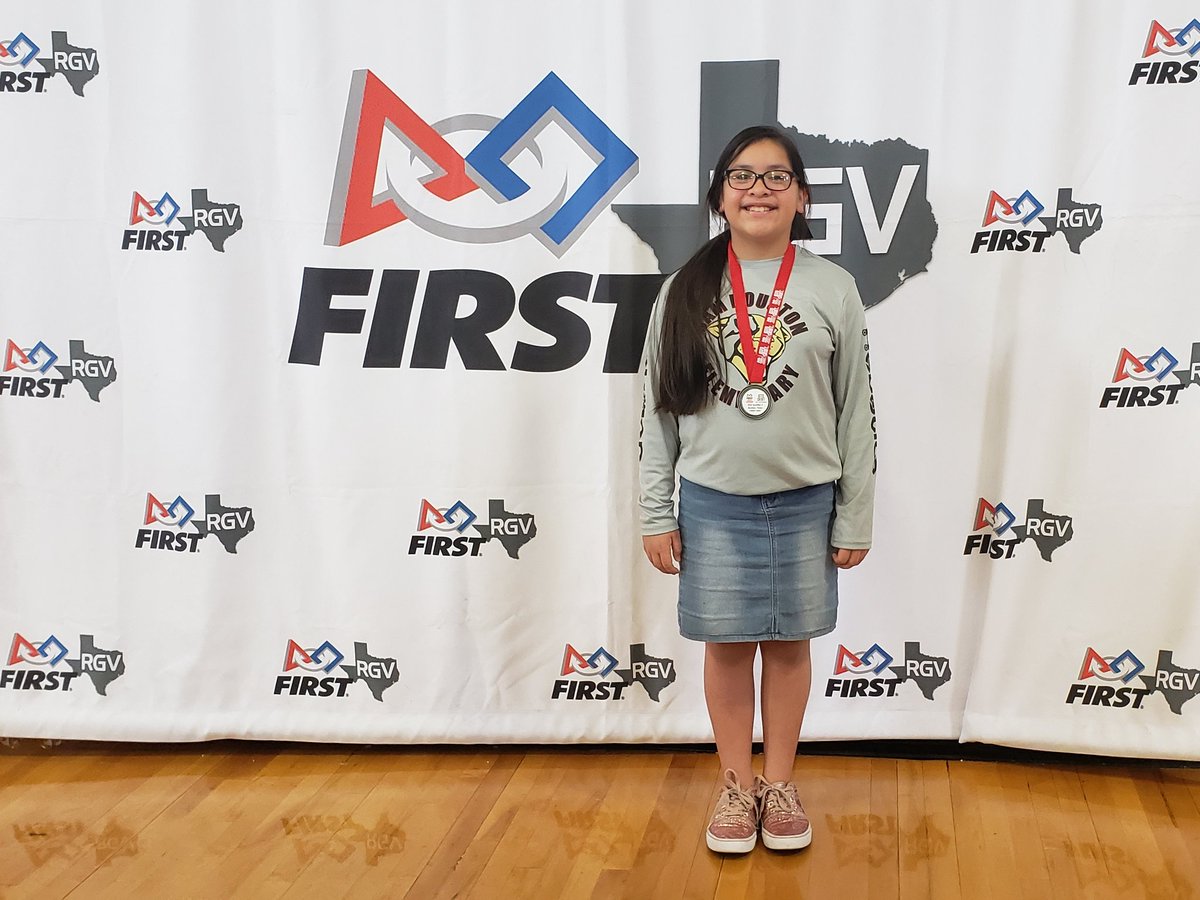 Mrs_LQRivera's tweet photo. Congrats to Ariana and all of the @robotics_cougar team on advancing to regionals today! https://t.co/aPmTXHfdh6