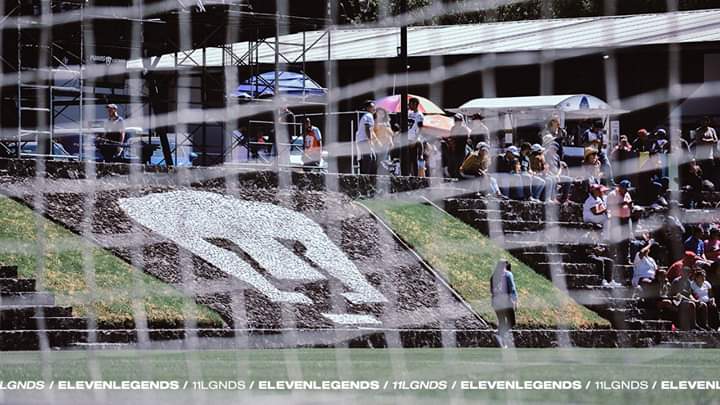 Tuve que ser tocada por la pérdida para dejar el aire en que crecí para seguir mi pasión en otro refugio y desafiar valientemente las circunstancias para desarrollar en libertad mi obra y continuar persiguiendo mis sueños para hacerlos realidad. #BrissaRangel#1 ⚽.