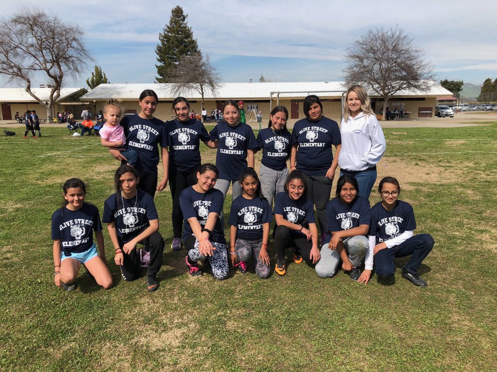 Fletcher5thGr's tweet photo. So proud of our Olive Ss! They all played hard and showed incredible sportsmanship. Girls took 🥇 while boys took 🥈 and 🥉Great job! #OlivePride https://t.co/O6vUJ27LSX