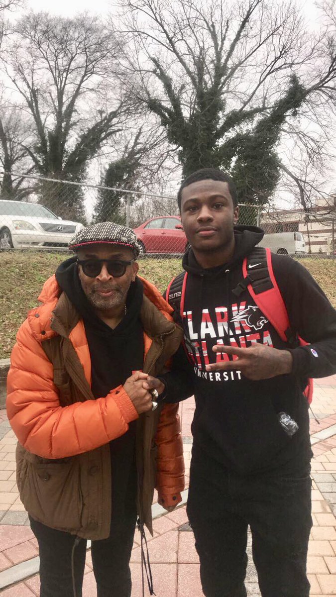 KSTB's tweet photo. Congratulations #SpikeLee!!! ππ½ππ½ππ½My son was honored and humbled to meet u last month. #TheOscars #Oscar2019 #BlacKkKlansman #caumom21 #cau21 #AUC #djcrizis #criziszone #caudj https://t.co/48waAib8RK