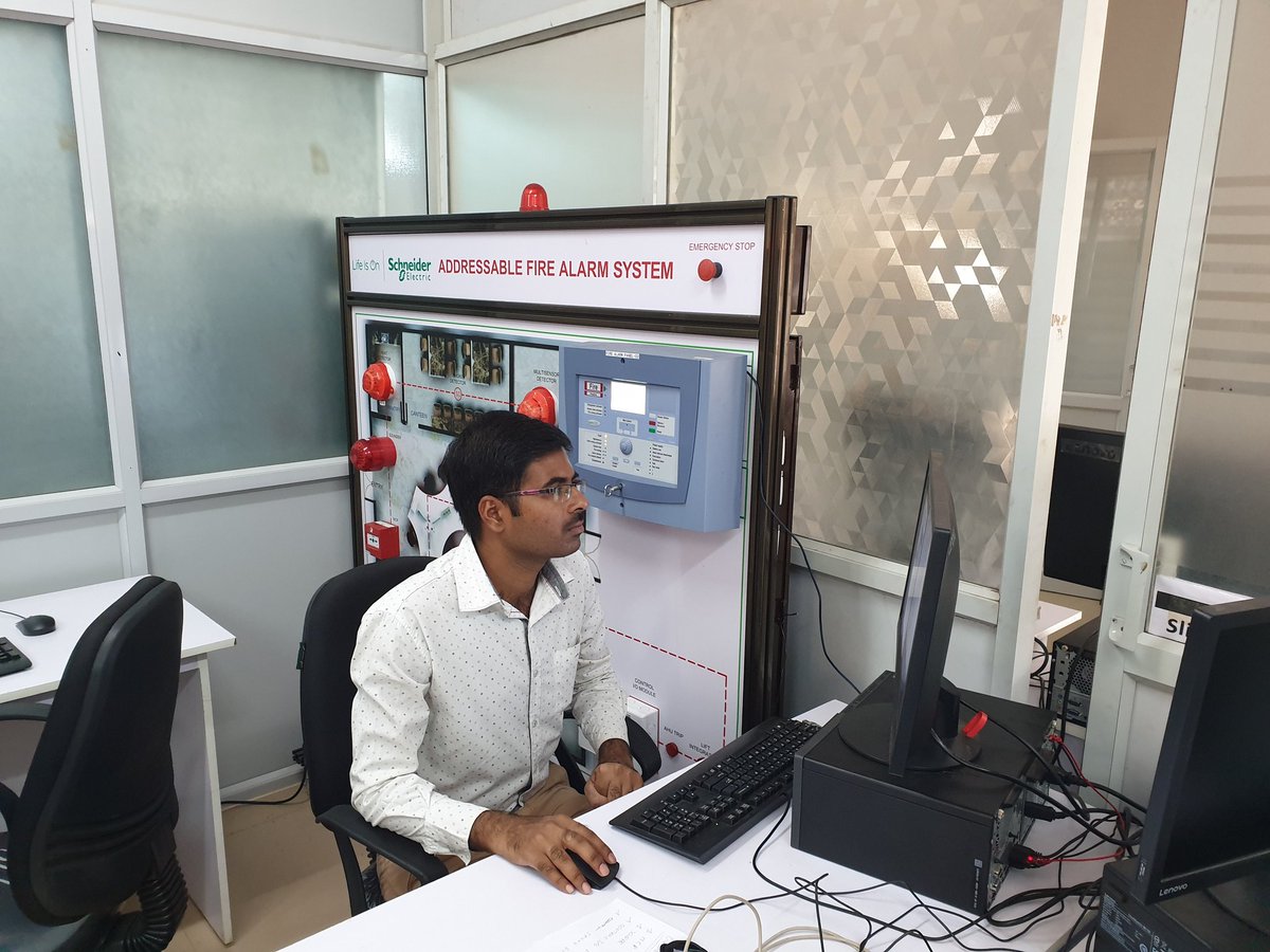 ifceeae's tweet photo. Second training week for kgtti faculties is starting today in hubbali city conducted by @ifceeae CoE of @SchneiderIndia and @ciep_sevres https://t.co/NlP1gGrRhU