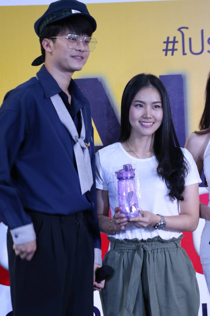 Pinkydear_NTN's tweet photo. เป็นครั้งแรกที่ได้ไปหานนท์ รู้แล้วว่าแต้มบาปเรามีอยู่จริง เพราะมีแต่คำว่าดี ดี ดี และดีเต็มไปหมด ทั้งตัวนนท์เอง และยิ่งกว่านนท์ คือ nontfam ที่โคตรน่ารัก อบอุ่นสุดๆ ขอบคุณทุกคนนะคะ ประทับใจมากๆ สัญญาว่าจะไปอีก แล้วเจอกันนะ @tanont916 💙💙💙

#nonttanont
#nontfam https://t.co/zxMaSFp4JR