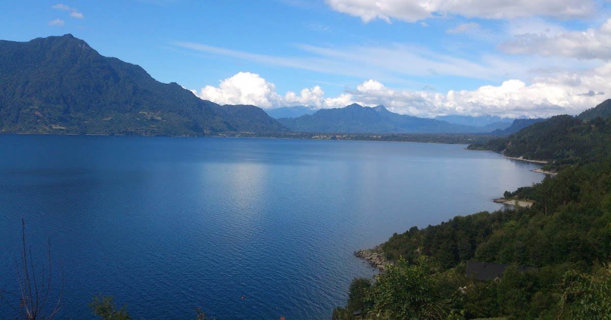 QueSignificaSC's tweet image. Que significa soñar con un lago: Soñar con un lago o soñar con estar en un lago es un sueño muy común, en él podemos descifrar la forma en la que nos sentimos, sin embargo, el significado dependerá del contexto del sueño. Y ya que para este tipo de sueño… dlvr.it/QzcWg5