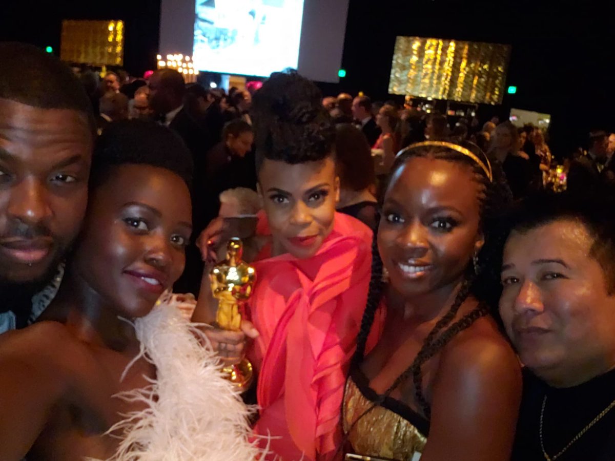 Lupita_Nyongo's tweet photo. 3️⃣ #Oscars for #BlackPanther: Best Costume Design, Production Design &amp; Score. @iamRuthECarter &amp; #HannahBeachler are the first black women ever to win these categories &amp; these are Marvel’s first Oscar statues. I’m so grateful to have been part of this journey. #WakandaForever 🙅🏿‍♀️ https://t.co/8oxyg0UhVJ