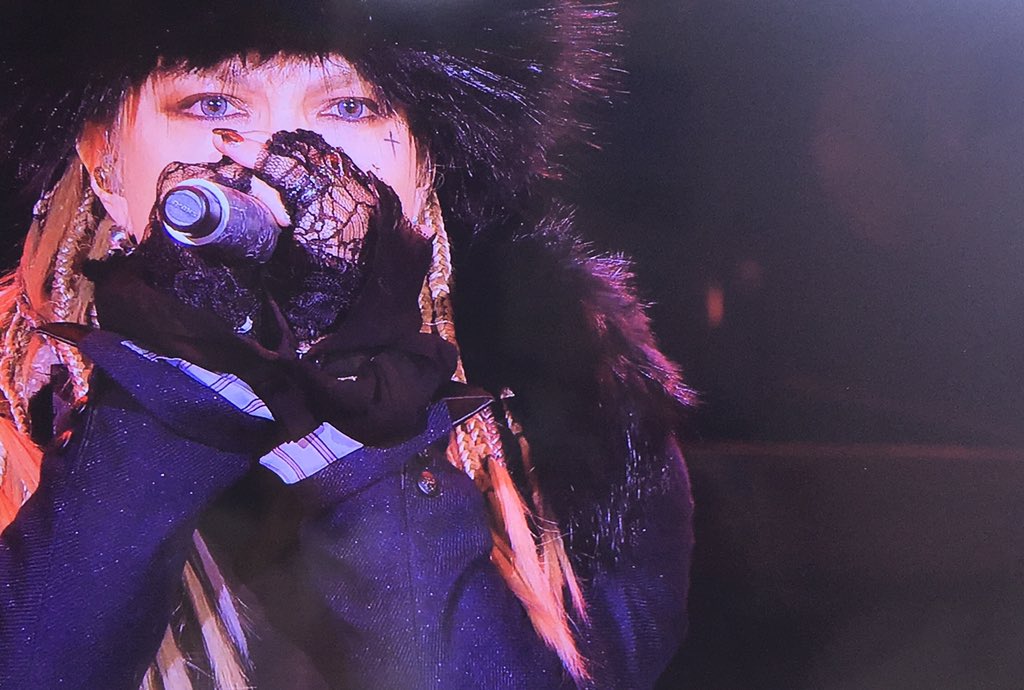 Ralaki Twitterissa Hydeさんの瞳がより魅力的になる綺麗なカラコンが生まれる良い時代になったなぁと むしろ全ての カラコンはhydeさんが美しくなるために開発されてるのでは それにしても美しい歌ってても叫んでても髪弄ってても立ってても座ってても Ralaki Twitterissa Hydeさんの瞳がより魅力的になる綺麗なカラコンが生まれる良い時代になったなぁと むしろ全ての カラコンはhydeさんが美しくなるために開発されてるのでは それにしても美しい歌ってても叫んでても髪弄ってても立ってても座ってても
