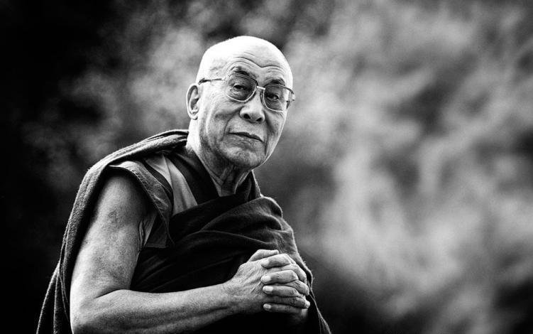 utter_in's tweet photo. "The source of a happy life is within us. Troublemakers in many parts of the world are often quite well-educated, so it is not just education that we need. What we need is to pay attention to inner values." -Dalai Lama
@DalaiLama #MondayMotivation #utterquotes https://t.co/6KLM9Qd0Wu