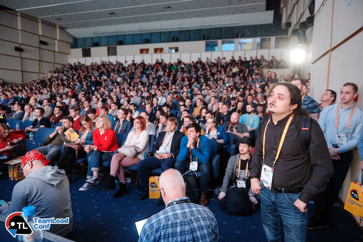 TeamLeadConf's tweet photo. Николай Крапивный @BadooTech о работе со сроками как части инженерной культуры.
#TeamLeadConf #TeamLeadConf2019 https://t.co/2nR6uJtbb4