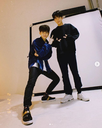 TREASUREEEPH's tweet photo. [treasure 13 instagram update]

ohhhh!!!!!! this two rapper line ahckkk pls let me breath!! 😍💜 https://t.co/1OdtqmEkXo