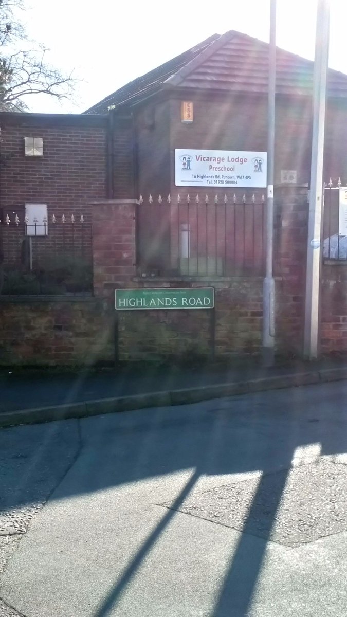 PoliceRuncorn's tweet photo. PCSO's Walker and Fallows have attended Vicarage Lodge Preschool this morning to talk to the children about the role of the Police. The children really enjoyed trying on the uniform and putting the lights and sirens on in the car. #Learning #RoleofthePolice https://t.co/N8YxCKaEFj