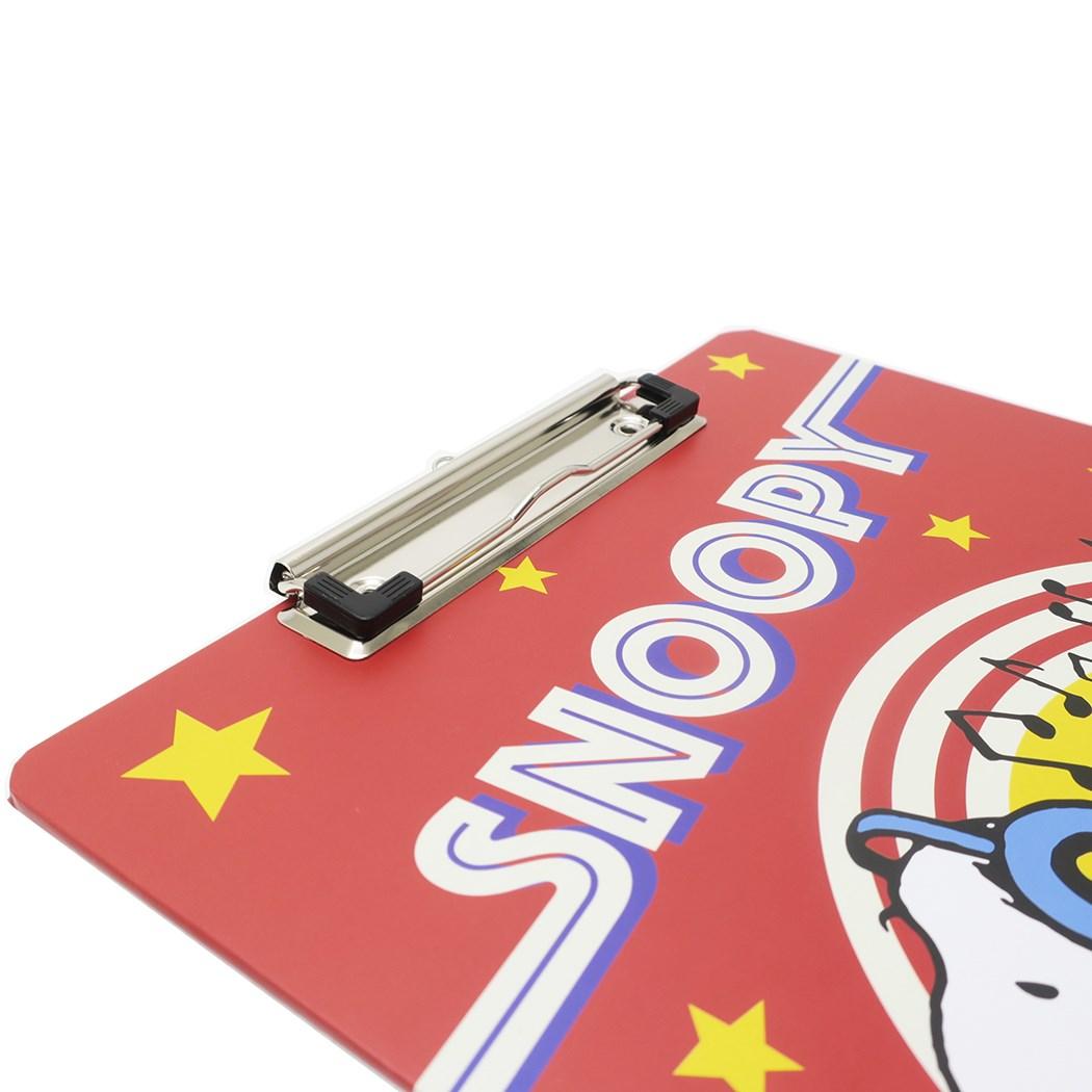 スヌーピー新作グッズ情報 シネマコレクション楽天で発売中 スヌーピー バインダー 縦型バインダー T Co Ctxkw8ovda