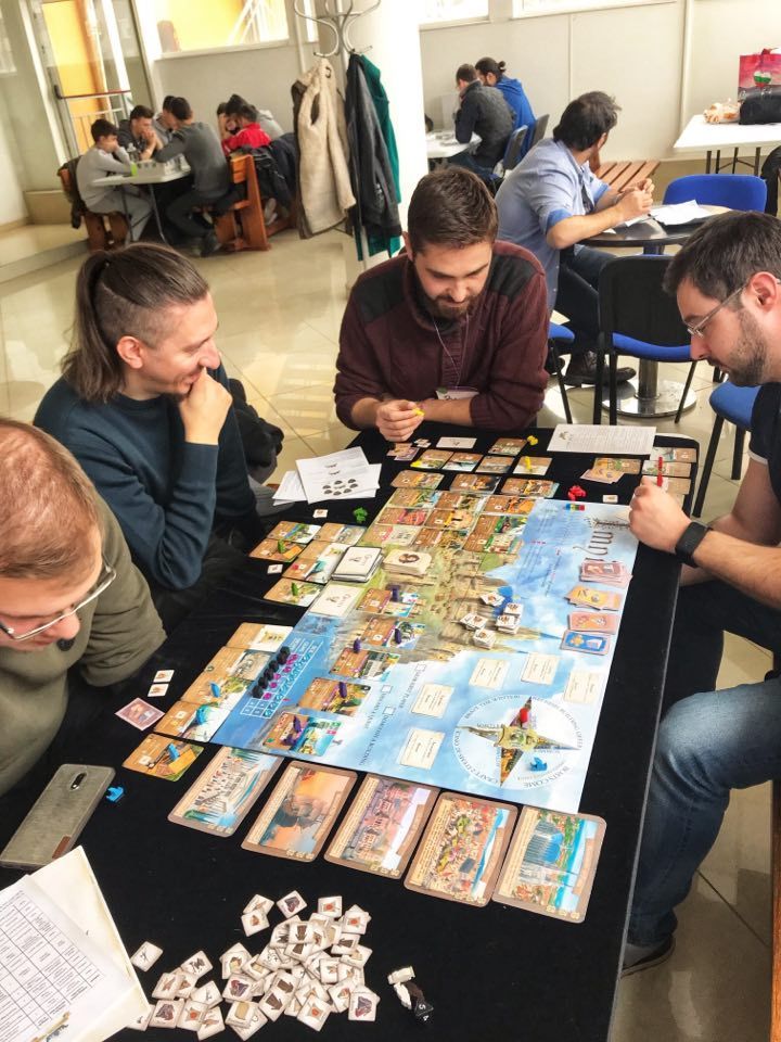 ImniaB's tweet photo. Making new strategies, racing to win, learning new tips, getting feedback and making new friends. This is how the BG Festival was for us this weekend in the beautiful medieval city of Veliko Tarnovo. More to share in our upcoming newsletter (link in bio to subscribe). #bggplay https://t.co/FkKhu0x4nn