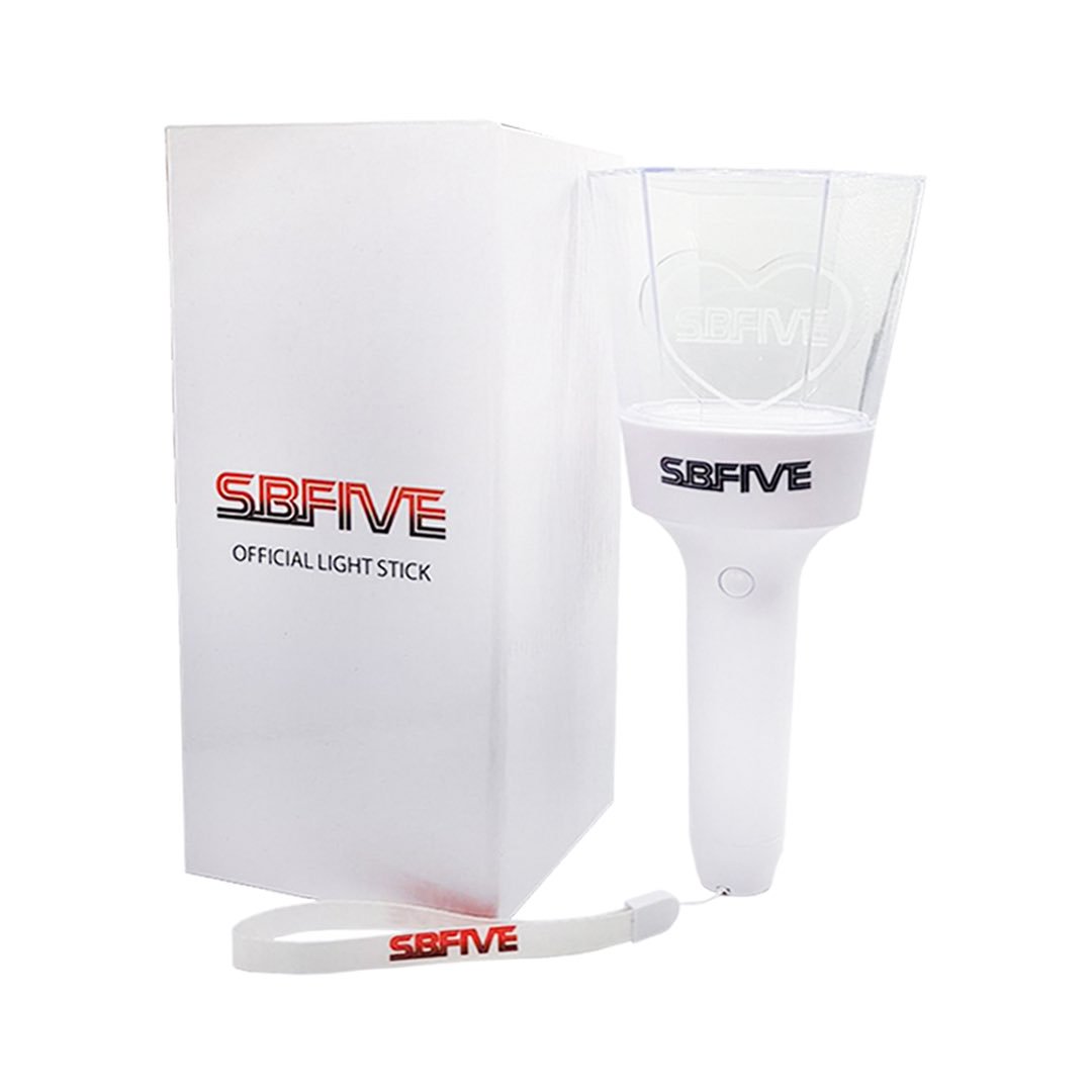 sbfive_official's tweet photo. 📢 Hello #HIGHFIVE!!!
We have someting to tell you
SBFIVE official light stick is now available on Shoppe 
https://t.co/TDUvUm8QuV

They are 1,190 baht a piece 
Limited supply, Go Grab yours !!
#SBFIVE https://t.co/fr63vD2CNj