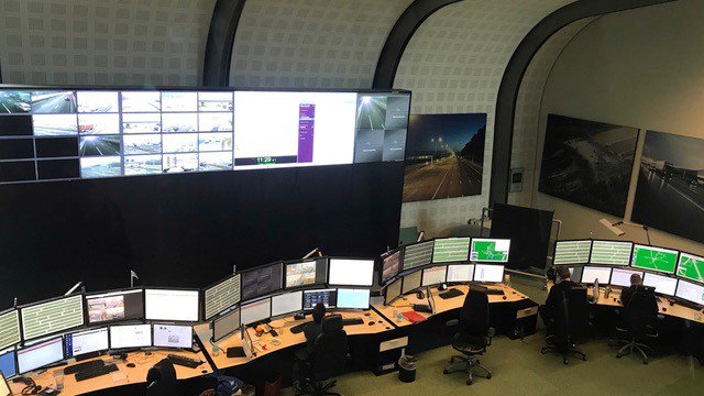 Directeur Leon Vincken op werkbezoek aan Verkeerscentrum Nederland en in gesprek over verkeersregelaars. 
"Deze werknemers verdienen een stevige beroepsopleiding die tevens kansen biedt op doorstroming."
vbe.biz/nieuws/verkeer…