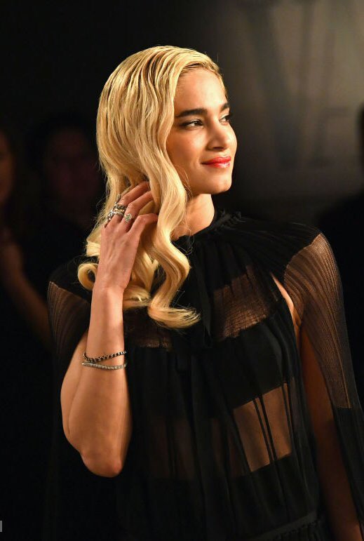 sofiaboutella7's tweet photo. She’s so beautiful!♥️
Picture of Sofia Boutella from Vanity Fair Oscars party ✨
Source: @GettyImages 
#SofiaBoutella #Oscars19 #VanityFairOscarParty https://t.co/Wrq5RoUs3V
