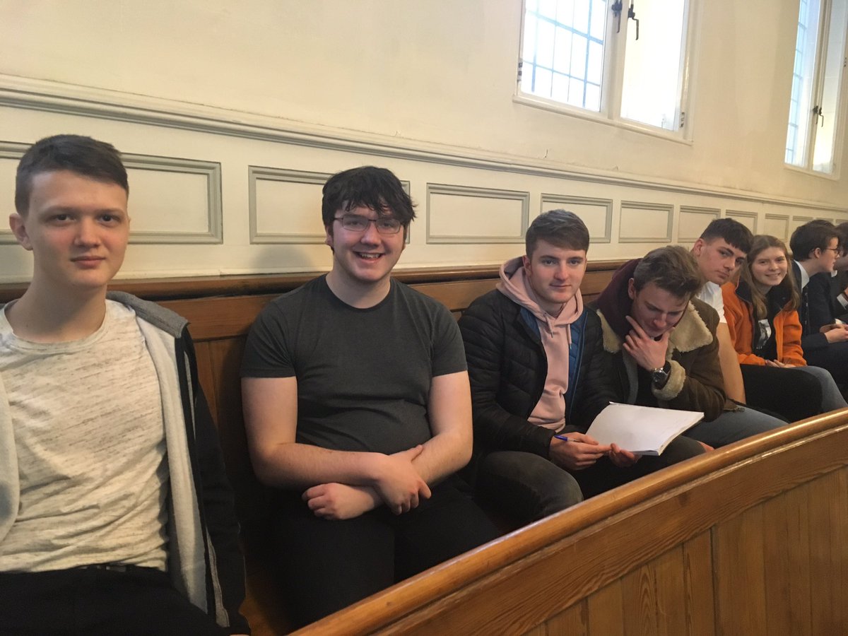 BMS_classics's tweet photo. Our lovely Year 13s at the World of the Hero conference last term! This is before mocks as you can tell from all the energy! #flashbackmonday #classicphoto #londontrip #bedfordmodern #classics https://t.co/QfRObuHTXF