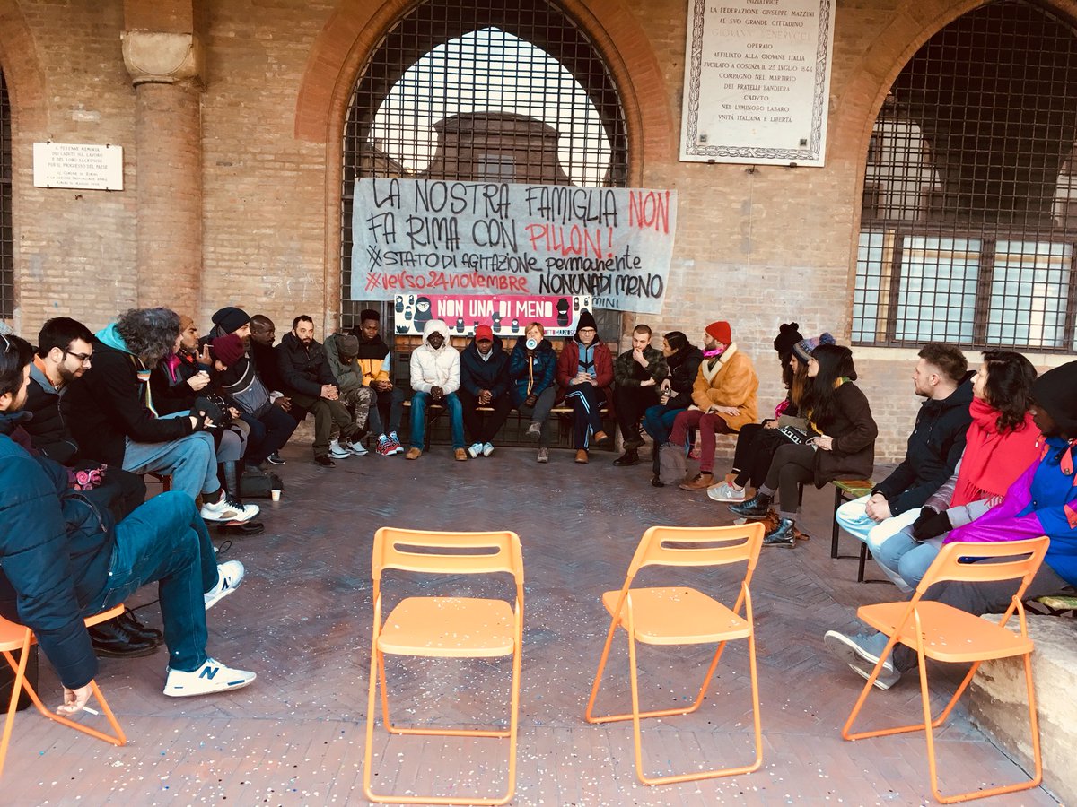 LabPazProject's tweet photo. Verso #8marzo ieri assemblea pubblica in piazza Cavour con attivist* @nonunadimeno, lavoratrici e lavoratori del sociale, abitanti di #CasaDonGallo. #noiscioperiamo #agitazionepermentente #scioperofemminista https://t.co/hCwriZ4JIU