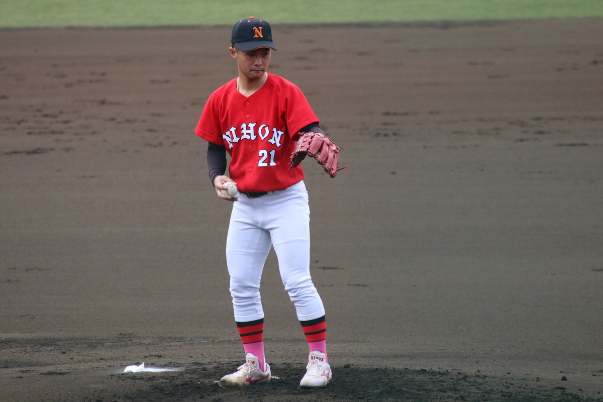 y89tkc's tweet photo. 日大の小浜崚史くんと神村月光くんの滋賀学園コンビ。小浜くんはいかにも東都の選手という守備力の高さでした。暇な平日に今年も東都行くと思うので楽しみにしてます。 https://t.co/J9Yy7SzHWA