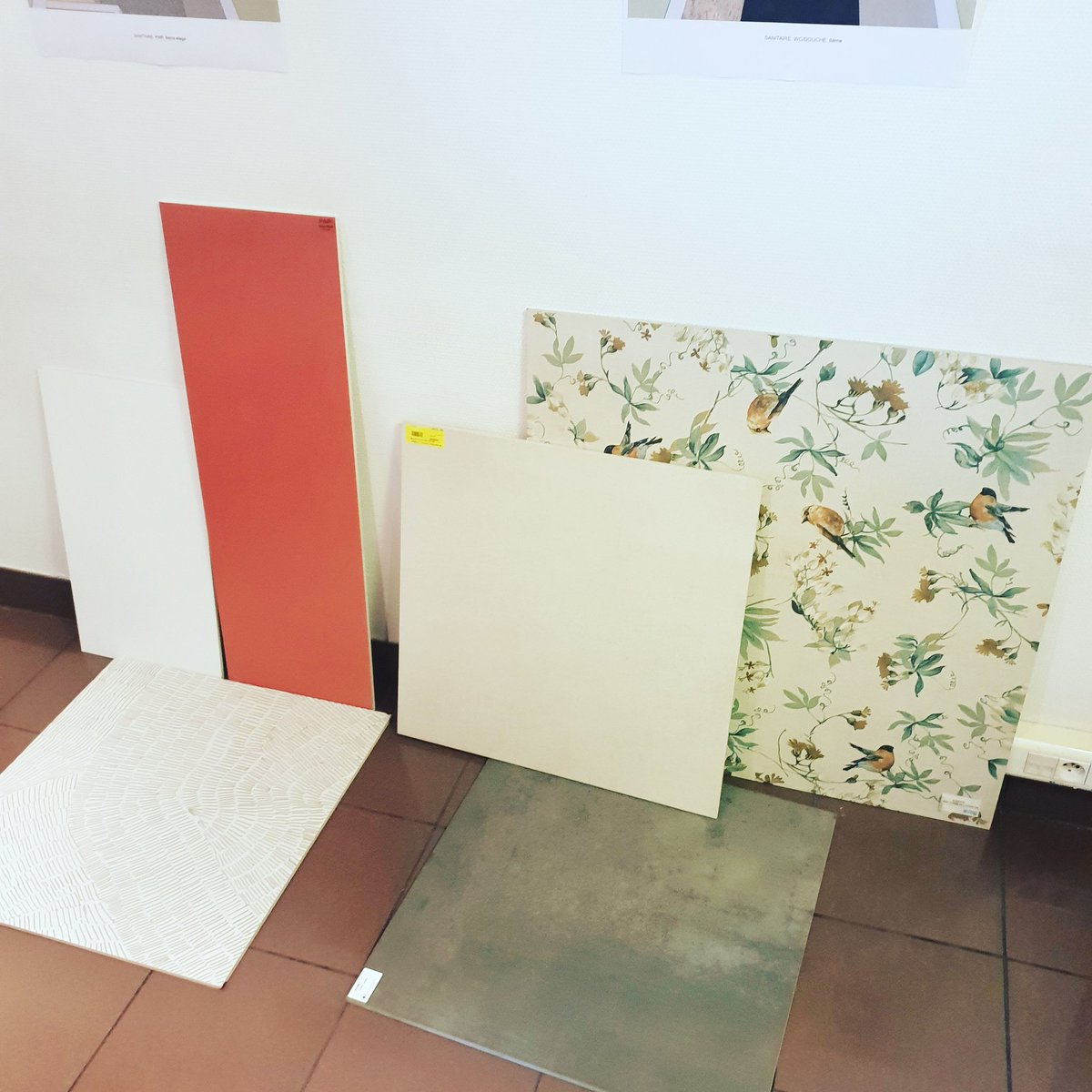 CabinetOdiceo's tweet photo. Bonjour et bon lundi ! Ce début de semaine choix de la future décoration du cabinet par les collaborateurs 😁
#expertcomptable #comptabilite #lyon https://t.co/NNaTEq20gF
