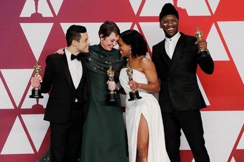startattle's tweet photo. Oscars 2019: Full list of Winners

READ: https://t.co/OAKhGTh3Ig

#Oscars #Oscars2019 #startattle #OscarWinners #OscarsWinners #Oscar2019 #AcademyAwards #AcademyAwards2019 #91stAcademyAwards #2019Oscars #2019AcademyAwards #ListOfWinners https://t.co/ydpX7GV3lk