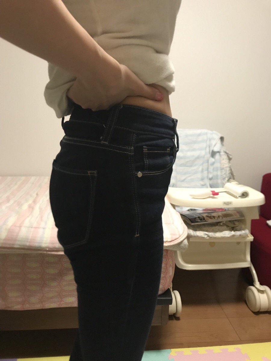 infffo123's tweet photo. この「履くだけ」ってのが簡単で手放せなくなった…
#キュリーナ #ヒップアップ #下半身太り #冷え性改善
←着用前 着用後→ https://t.co/jWljPYvfsT