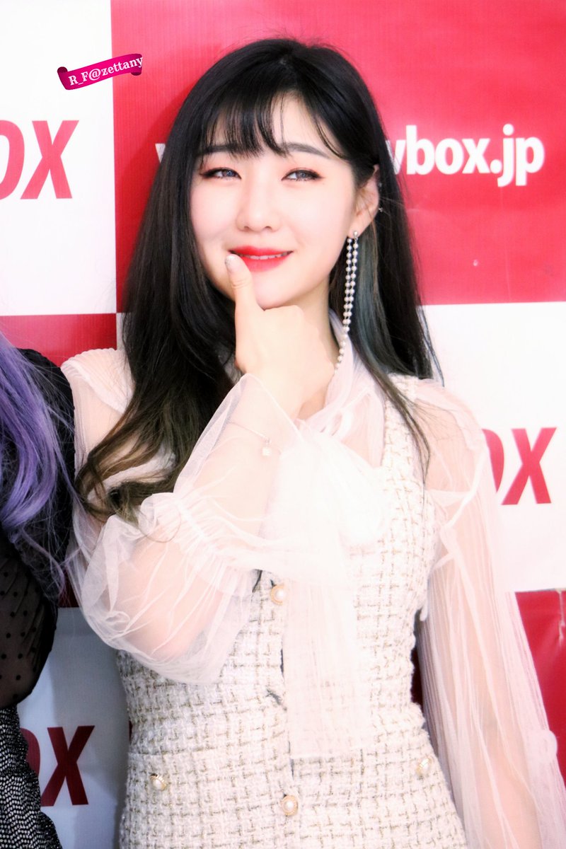 zettany1021's tweet photo. 2019-02-25 Rose Finger✨ photo time 📷  귀여워〰️😆💕🎶

#Rosefinger #showbox #shinokubo #shinjuku #japan #tokyo #kpop #phototime #Hayan #SOOBIN #HEYBIN #SEGEY #HIBIDIPOP #GOAWAY https://t.co/gBzGTTiLeJ