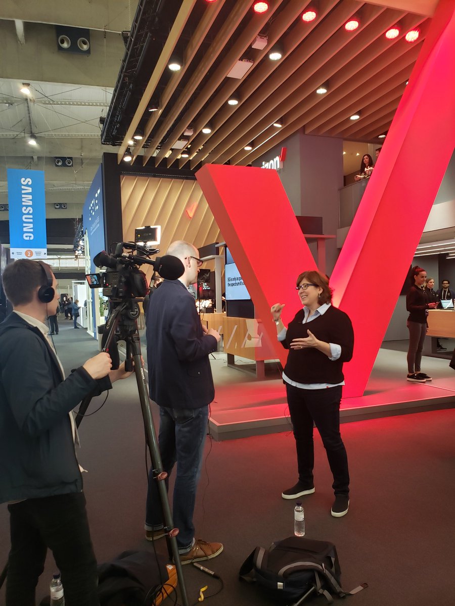 JNels's tweet photo. Nicki Palmer of our network team kicks off the first of 3 dozen media interviews with @verizon efforts during Mobile World Congress. #mwc19. Guess what's top of mind with reporters like @juliansatt of @ReutersTV?  #5G, 5G, 5G! https://t.co/7dQupcDKAC