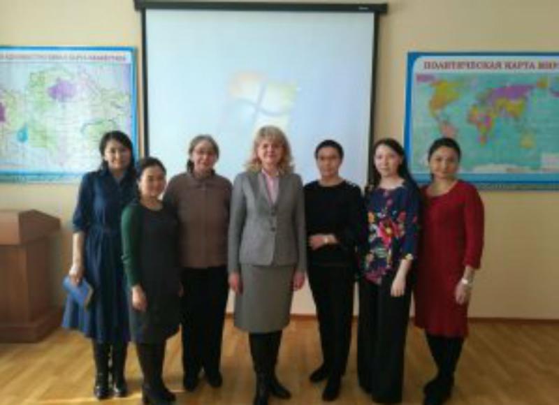 Профессор РГУФКСМиТ Светлана Дусенко рассказала казахским коллегам о тенденциях развития туризма dlvr.it/Qzd0PH