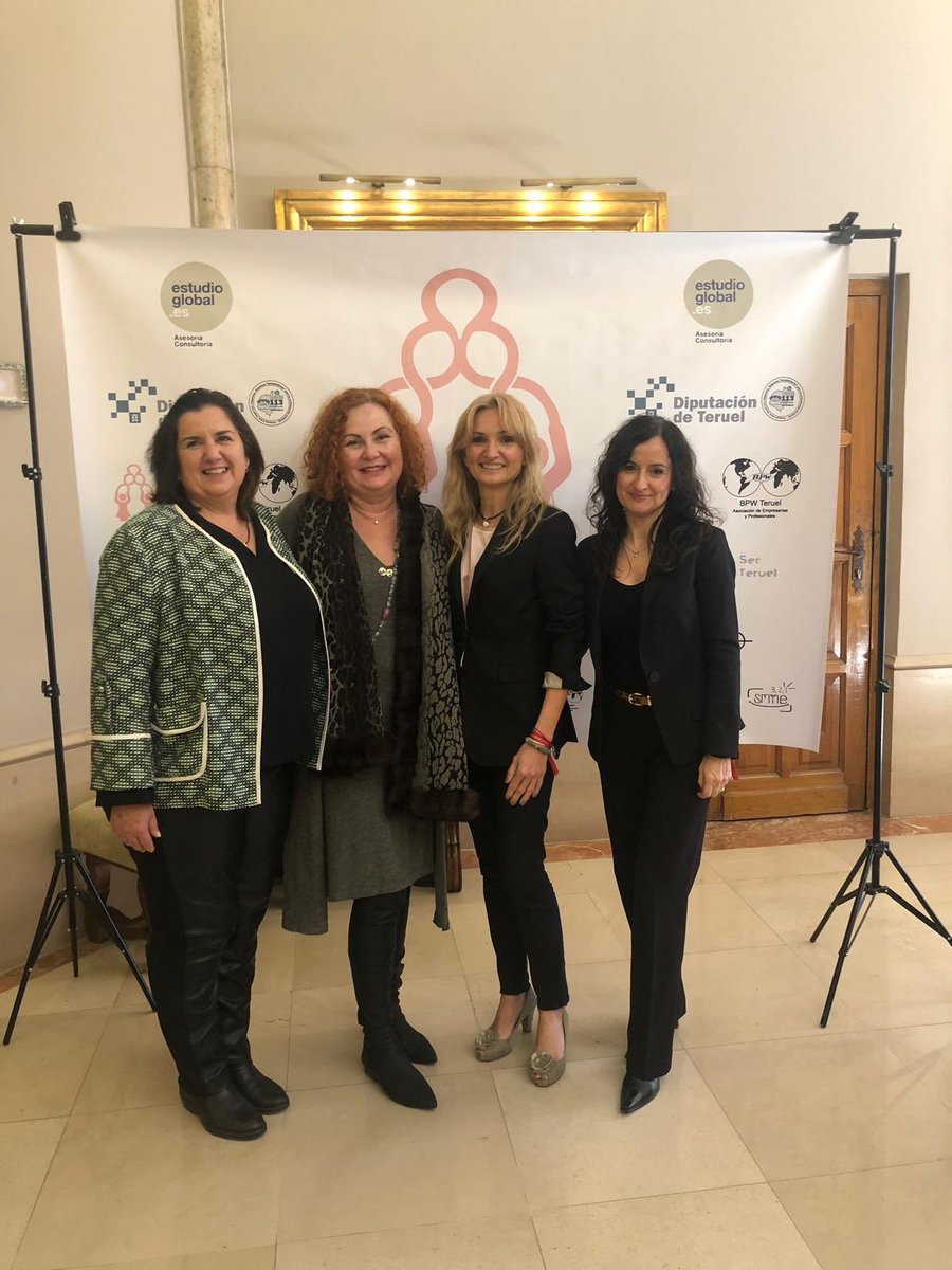 Liderando en femenino.

Presentación de Enredadas - BPW Teruel, nuevo club que se incorpora a BPW Spain. 

Desde aquí les damos la bienvenida.