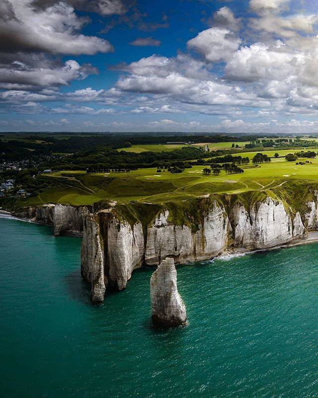 🙂 Bon début de semaine à tous !

📸 Merci à henry_do pour la photo