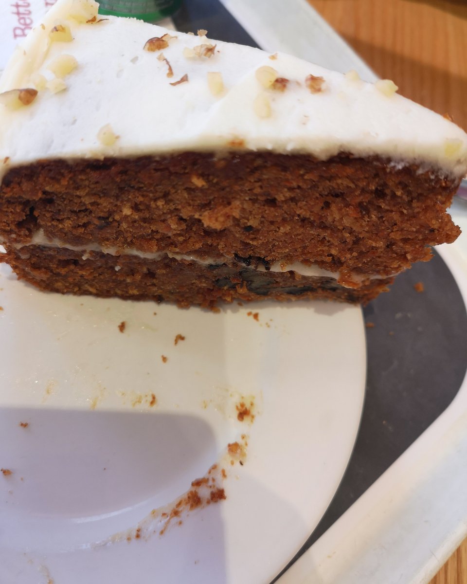 ss21events's tweet image. SweetSunny Day! Enjoy lively London. Those who watched me this morning, well done but iam going ahead with my plans and shall continue to do good! #london #business #moneysystem #finance #newgood #helptheplanet