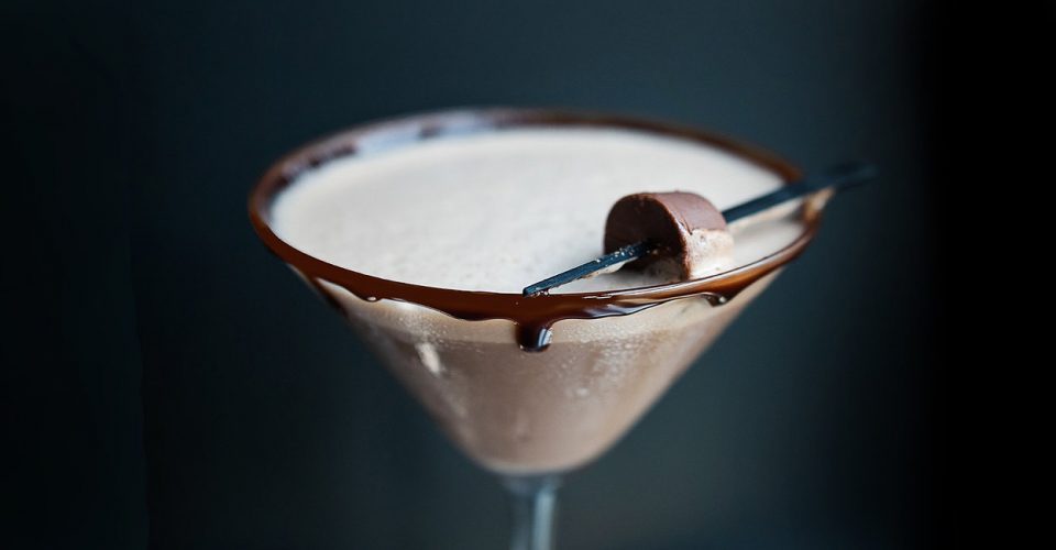 DelightsbyC's tweet photo. Chin-chin with chocolates https://t.co/b2xHzeRT04 https://t.co/noTeFPRkFC