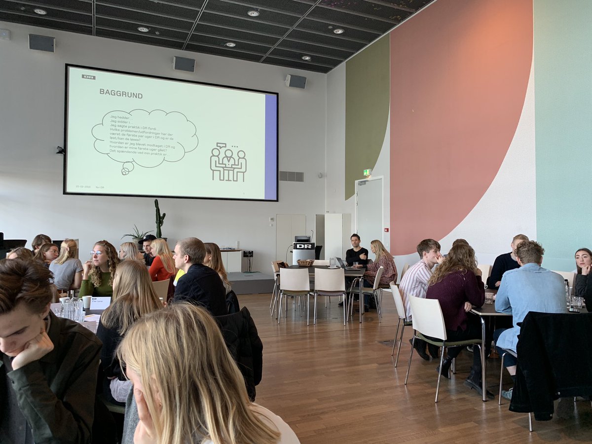 jegerjakob's tweet photo. Så skal der satme udveksles LinkedIn-profiler! #dr #praktikantdag #drinde #linkedin #fuldpension https://t.co/LRhGoeIzkC