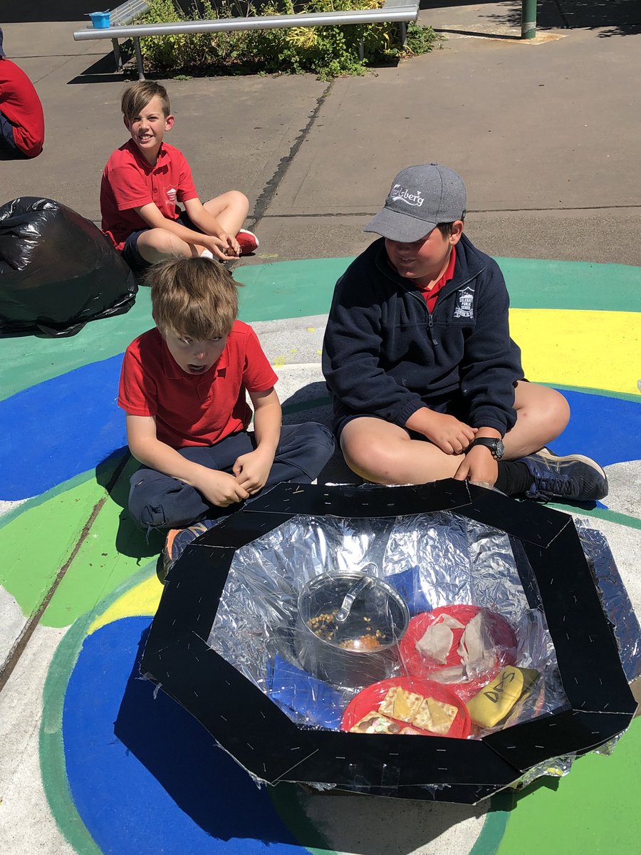 bradnhaz's tweet photo. Part 2 Years 3-6 testing their Solar Ovens. Designed, constructed and tested by themselves. #smallschools #STEM #delegatepublicschool @NSWEducation @mscott @dizdarm https://t.co/RRDgqzf9PN