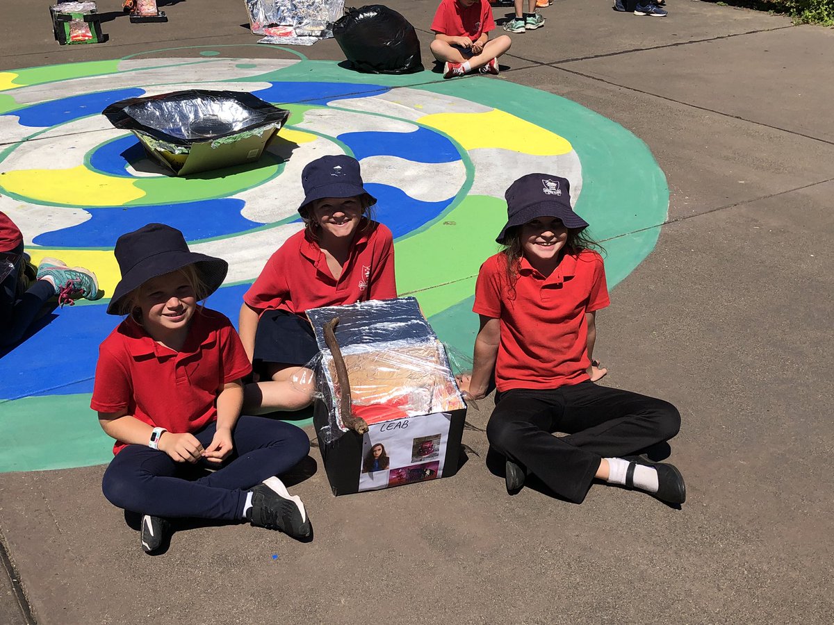 bradnhaz's tweet photo. Part 3 - Years 3-6 testing their Solar Ovens. Designed, constructed and tested by themselves. #smallschools #STEM #delegatepublicschool @NSWEducation @mscott @dizdarm https://t.co/X0OklckXxW