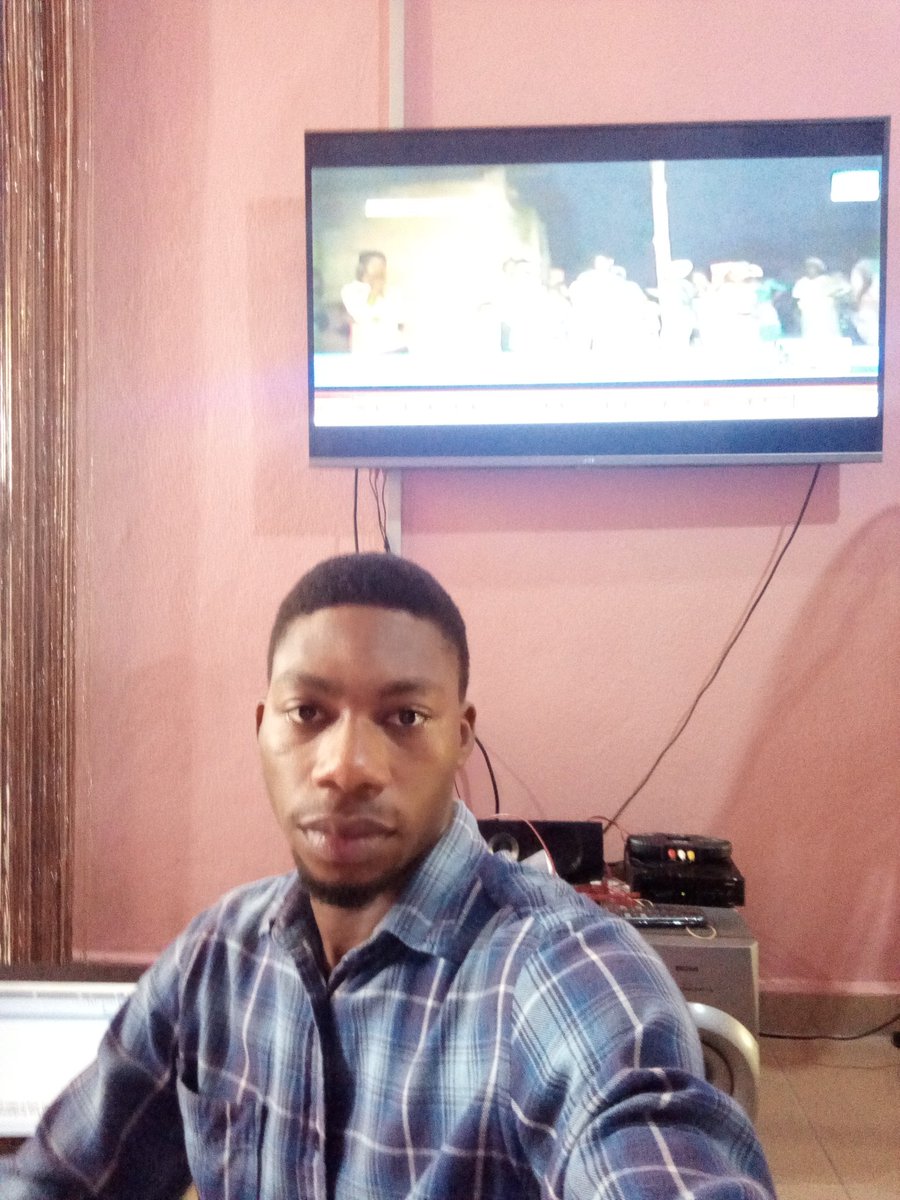 OniBamidele's tweet image. Viewing #TheVerdict and patiently monitoring and waiting for the results of the Presidential right here in Eket, Akwa Ibom state. #PollStream #channelstv #2019Elections