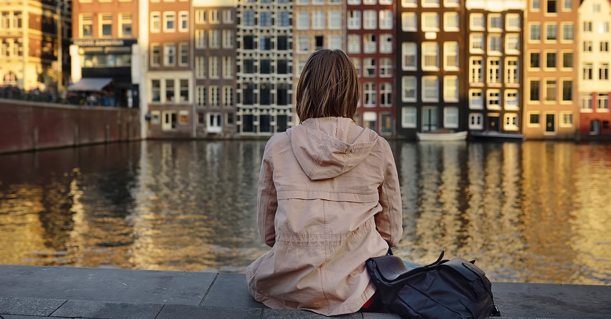 AugeoFoundation's tweet photo. Normaal begaafde kinderen van ouders met een verstandelijke beperking laten uit loyaliteit naar de ouder heel lang geen signalen zien. Hulpverlening voor deze kinderen komt vaak te laat terwijl zij juist ondersteuning nodig hebben. vertelt Lisette Driest: https://t.co/5wQrB6FLFo https://t.co/wNYLsJCdOD