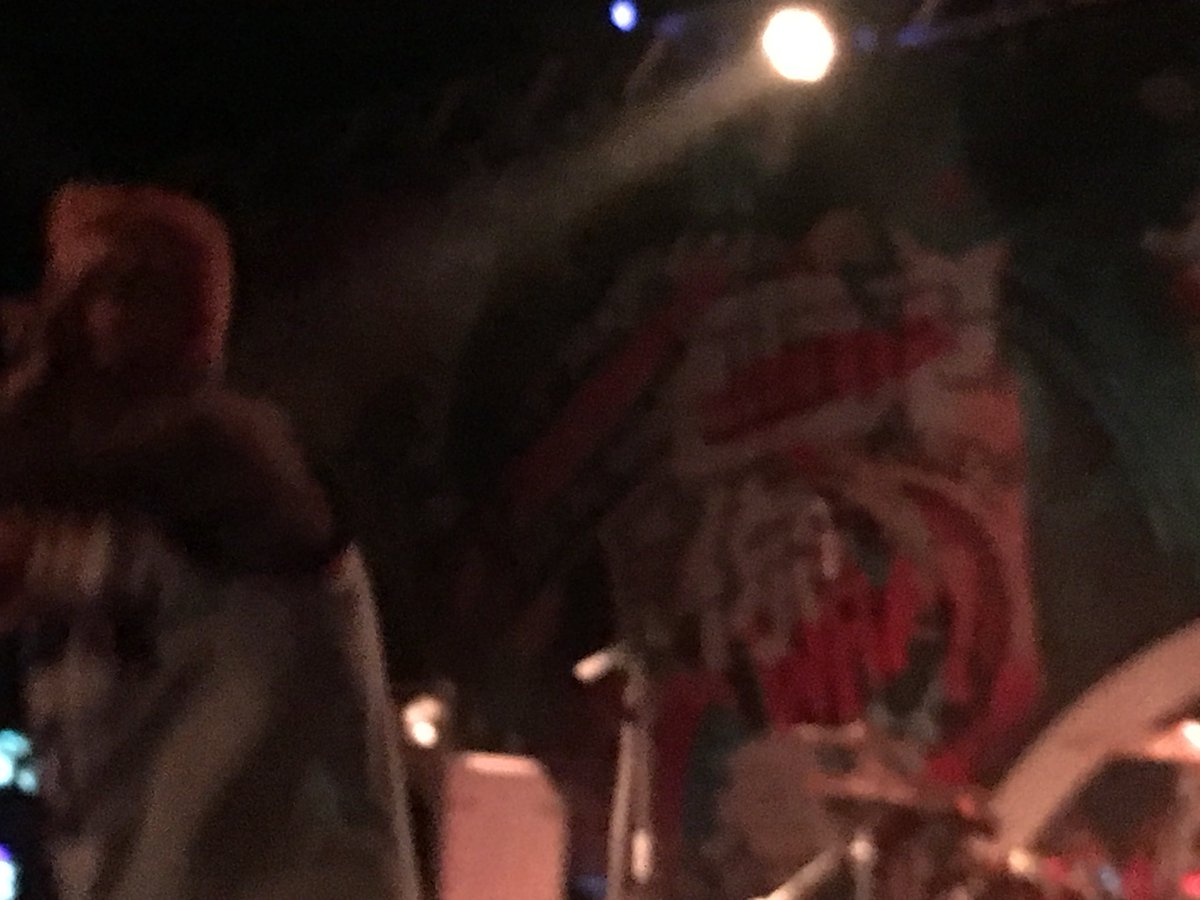 Jacobs6Samira's tweet photo. @strayfromdapath more pictures of you guys from yesterday!!!love you guys!!! #zappaantwerp #loveyouguys https://t.co/x4S3KkfnPg
