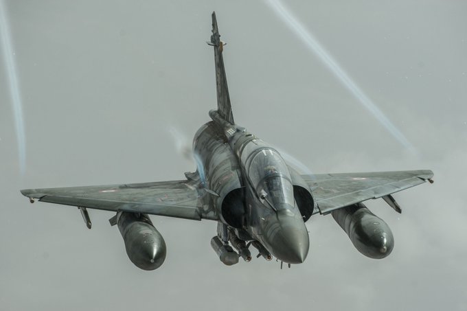 Voir l'image sur Twitter