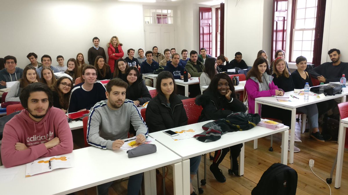 IPAMmktnet's tweet photo. EXPERIENCES FROM INSIDE

O IPAM Lisboa recebeu o Dr. Miguel Miranda, da empresa Market Engine, que nos veio explicar as várias facetas do concurso da CAP (Confederação dos Agricultores de Portugal), que este ano incide sobre a "Inovação na Apicultura". 

#ipam #ipamlisboa https://t.co/iq5GaKmgMA