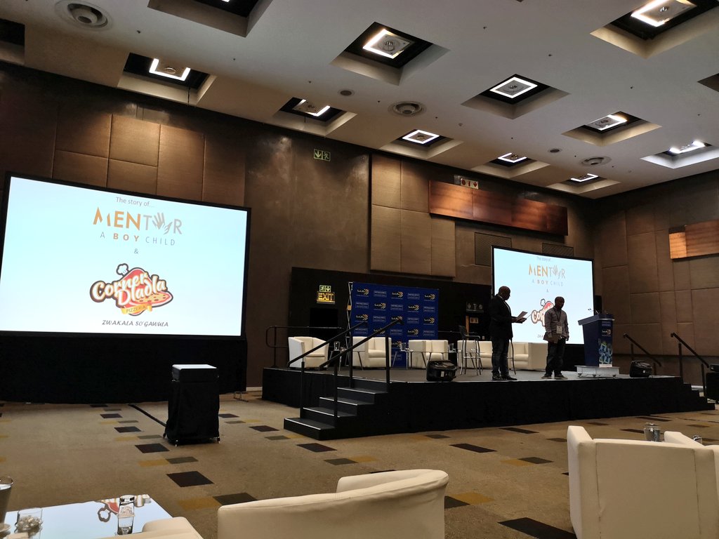 SA_NCB's tweet photo. Q &amp; A session between @Nhlasyd and Kgomotso from Corner Dladla pizzeria. An amazing Mentor &amp; Mentee session #MeetingsAfrica19 https://t.co/JzJrohcNFV