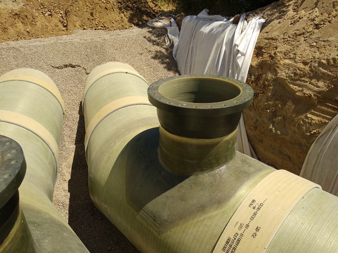 Amiblupipes's tweet photo. #Flowtite #irrigation #pipes make water flow upwards in Spain! Amiblu supplied 7.5km of #GRP #pipes DN1600 for supplying raw #water from the #Tagus River uphill to the Lower Channel of Alberche. The province of Toledo is now well-equipped for future droughts. https://t.co/GNUmHJ1Qqt