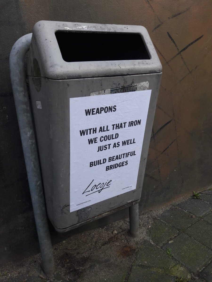 #Loesje #LoesjeInternational
