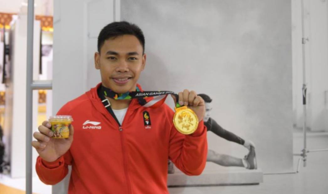 Eko Yuli Raih Medali Emas dlvr.it/QzdDfP #Sportku